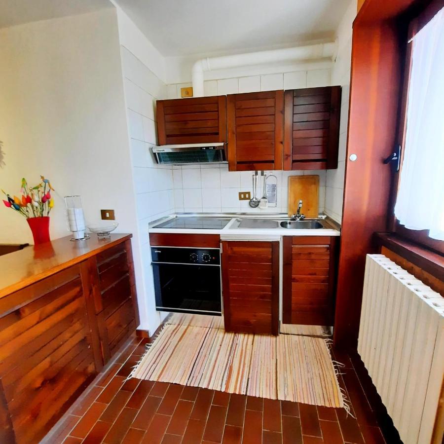 La Capanna Apartment Margno Bagian luar foto