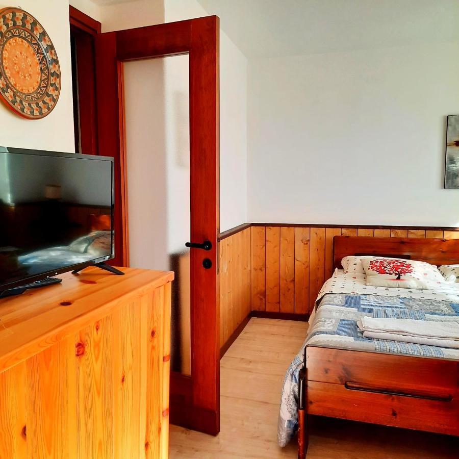 La Capanna Apartment Margno Bagian luar foto